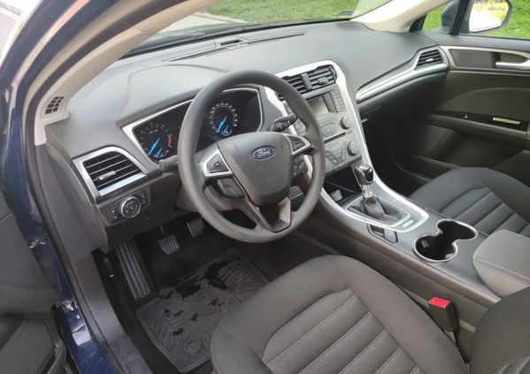 Ford Mondeo cena 59300 przebieg: 111000, rok produkcji 2018 z Gdańsk małe 121